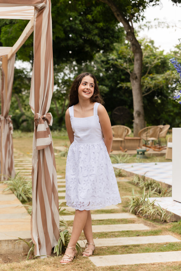 VESTIDO AMARETTO WHITE